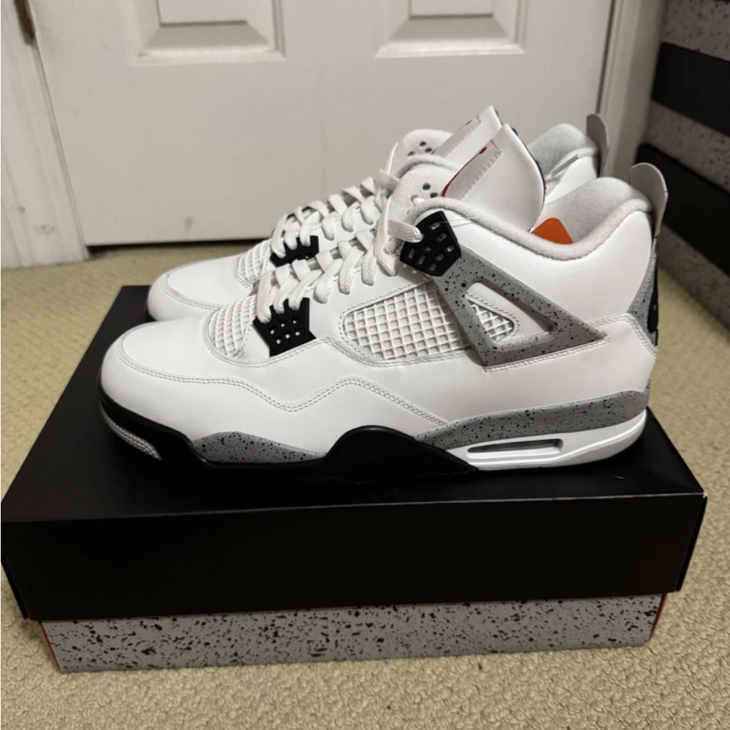Jordan 4 White Cement Size 10